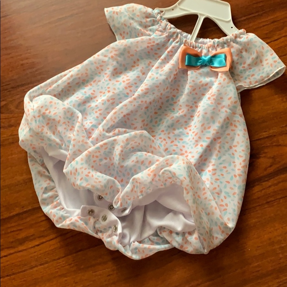 Dress - Picture 2 of 4